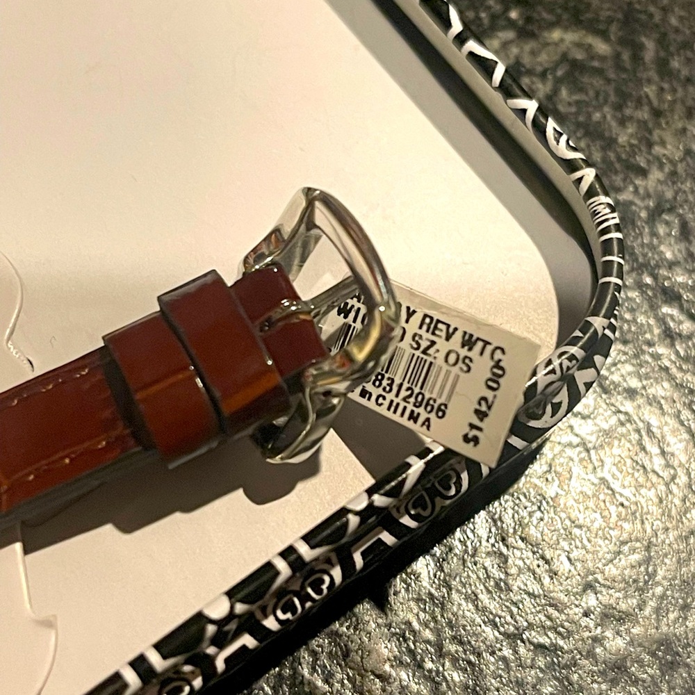 NET Ladies Leather Band Watch - Picture 5 of 5